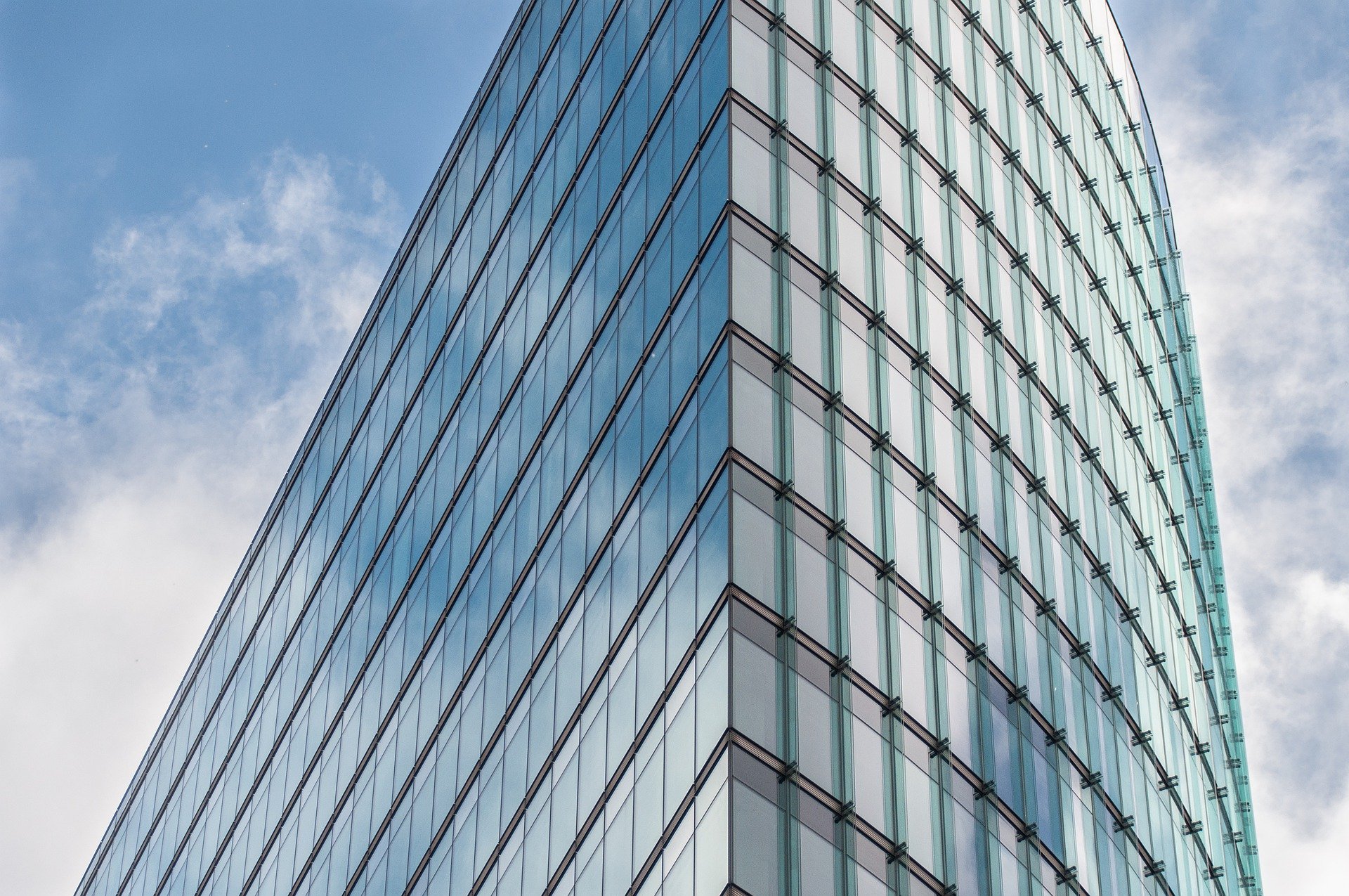 building-7879891_1920